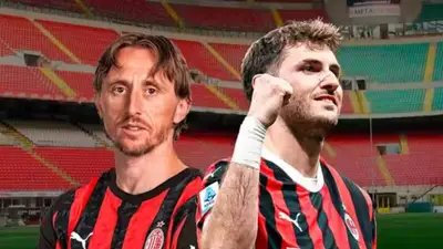 Santiago Giménez / Foto: SoyReferee