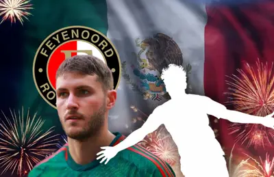 Santiago Giménez y silueta de Stephano Carillo/ Foto Villa del Palmar Loreto.