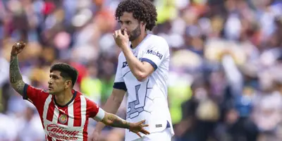 ¿Se ardió? La respuesta del Chino Huerta tras el mensajito de Chivas luego de vencer a Pumas