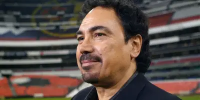 Se viene una contratación de impacto inmediato para Hugo Sánchez, quien se iría de ESPN pronto.