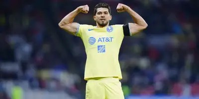 Se viene una nueva época en América con el nuevo socio de Henry Martín, con el que seguiría marcando muchos goles.