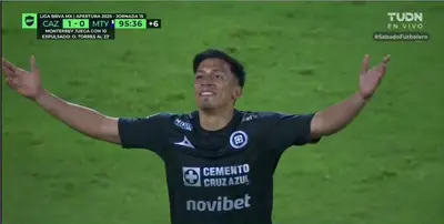 Sepúlveda celebrando, captura de TUDN