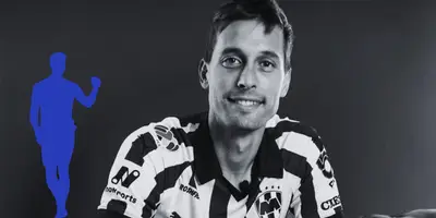 Sergio Canales en presentación con MTY. Foto: Rayados