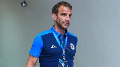 Si bien el colombiano promete mucho tras sus goles en Sudamérica, la directiva iría por más.