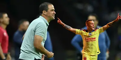 Si Cabecita se va, Jardine ya tiene a su reemplazo, el Ave festeja