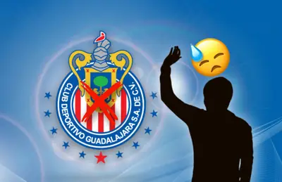 Silueta de futbolista, emoji y escudo del Guadalajara con cruz en medio/Foto Flickr.