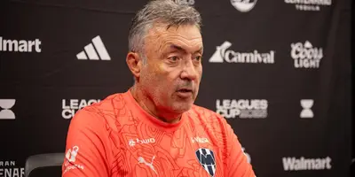 Torrent en confe. Foto: Rayados