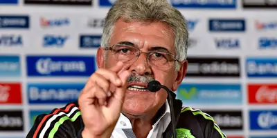 Tuca en conferencia. Foto: Goal.com