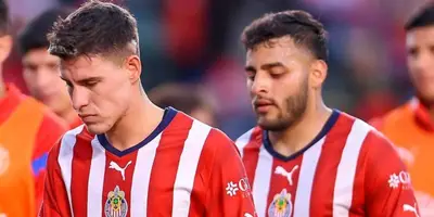 Vega y Chicote en juego con Chivas. Foto: Notiver