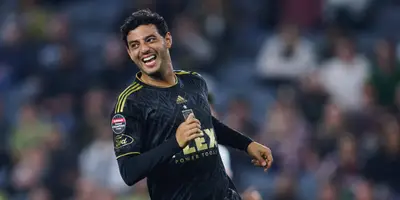 Vela en partido. Foto: LAFC