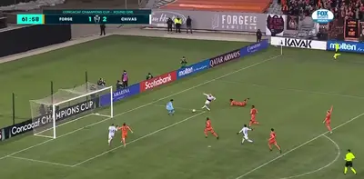 VIDEO | Cowell ya anotó más que el América, DOBLETE y Chivas gana 3 por 1