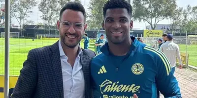 Zúñiga en su llegada a Coapa. Foto: HARTZ