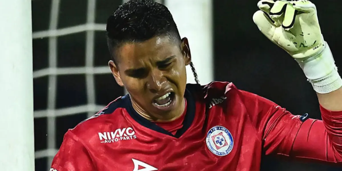 Mier tras error. Foto: MSN