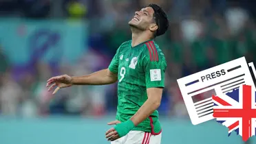 Raúl JIménez lamentándose en partido con Selección Mexicana. Foto: Fútbol Total