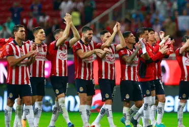 A pesar de que pasan por un mal momento, Chivas le pasó por encima a los Rojinegros del Atlas en el Clásico Tapatío