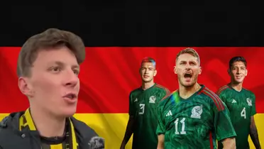 Aficionado alemán junto a futbolistas de la Selección Mexicana / FOTO X