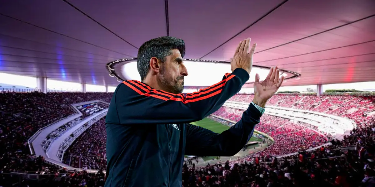 Akron de fondo tomado de Chivas, con Paunoviç al frente