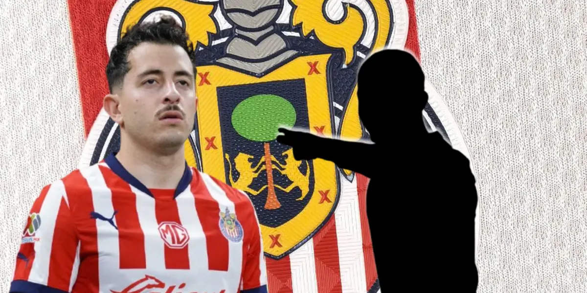 Alan Mozo junto a futbolista incógnito / FOTO FUTBOL TOTAL