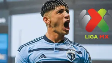 Alan Pulido con KC. Foto: Marca