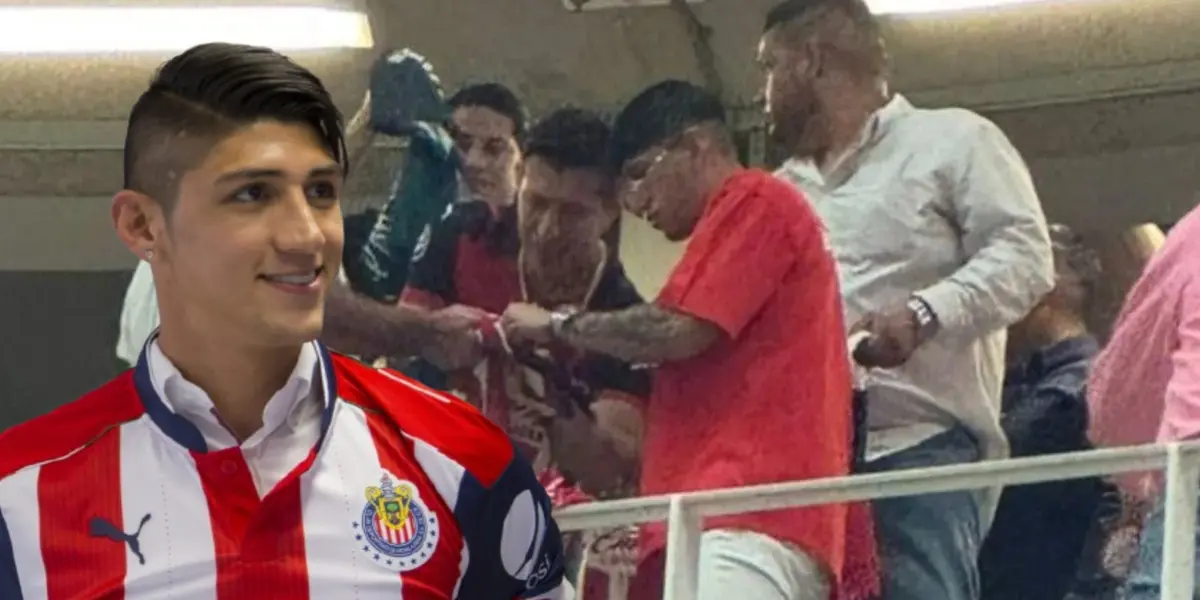 Alan Pulido en el Estadio Akron / FOTO TUDN