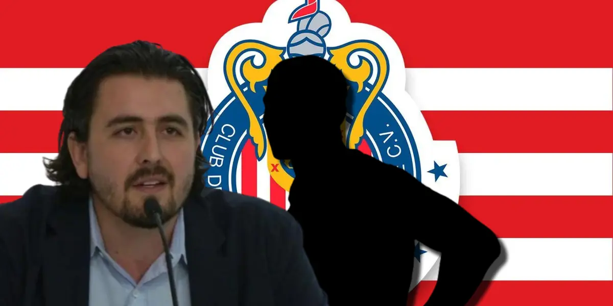 Amaury Vergara junto a futbolista incógnito / FOTO EL ECONOMISTA