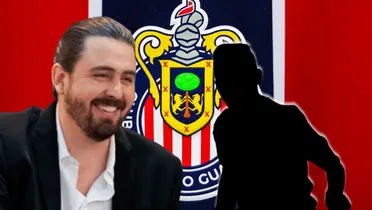 Amaury Vergara junto a futbolista incógnito / FOTO MSN