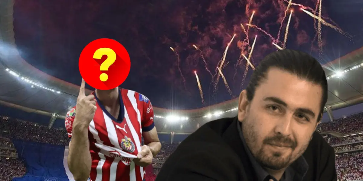 Amaury Vergara y futbolista con rostro cubierto/Foto La Razón de México.