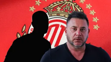 Antonio Mohamed y silueta de Pau López/ Foto VIIVO Sports.