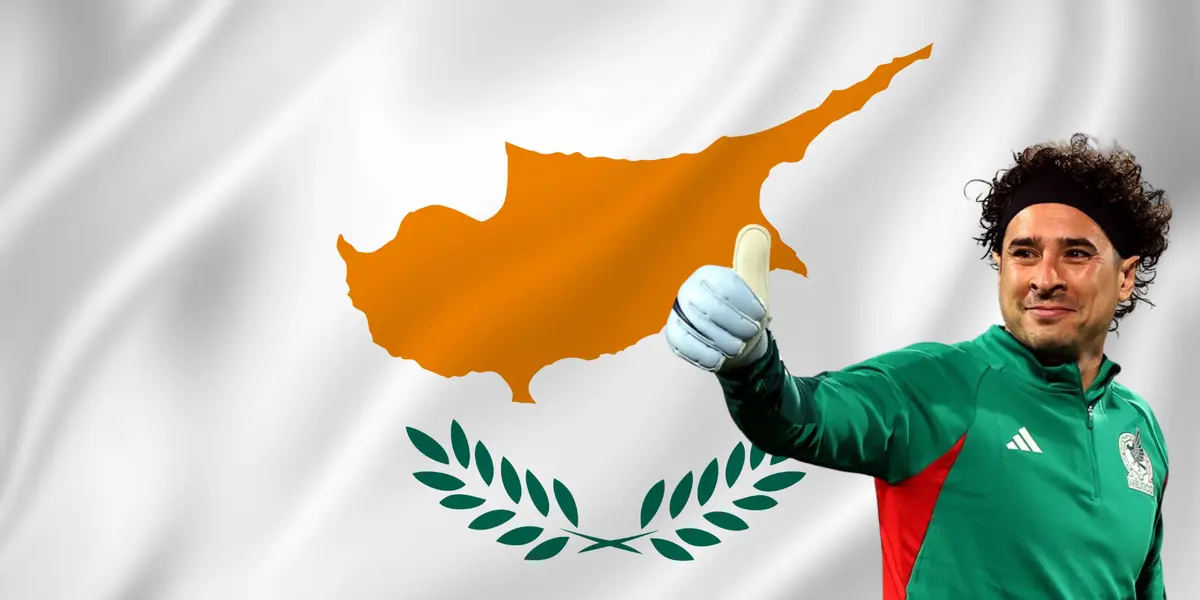 Bandera de Chipre, con Ochoa al frente. Fondo de Canva