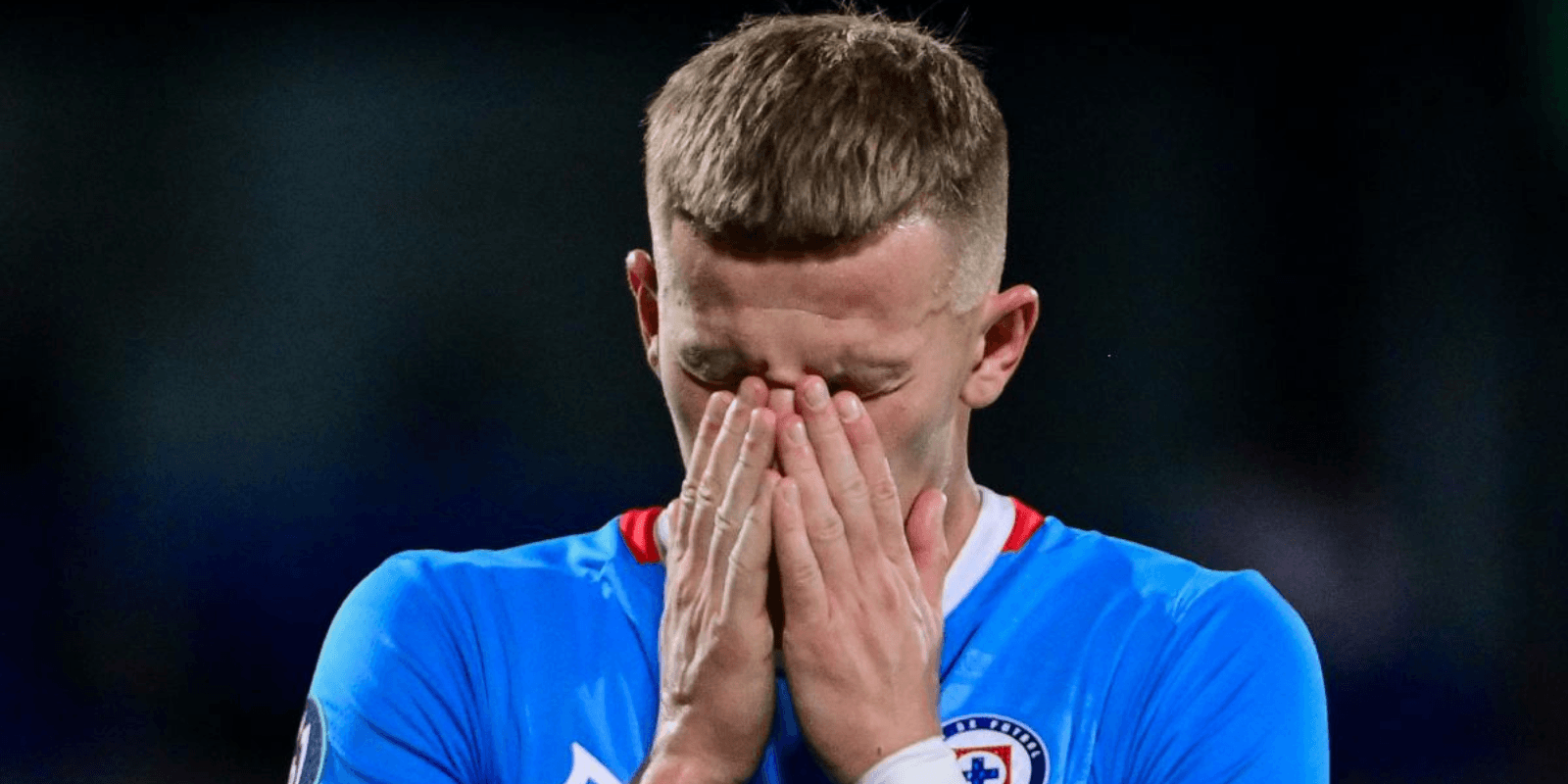 Bogusz en partido. Foto: Cruz Azul