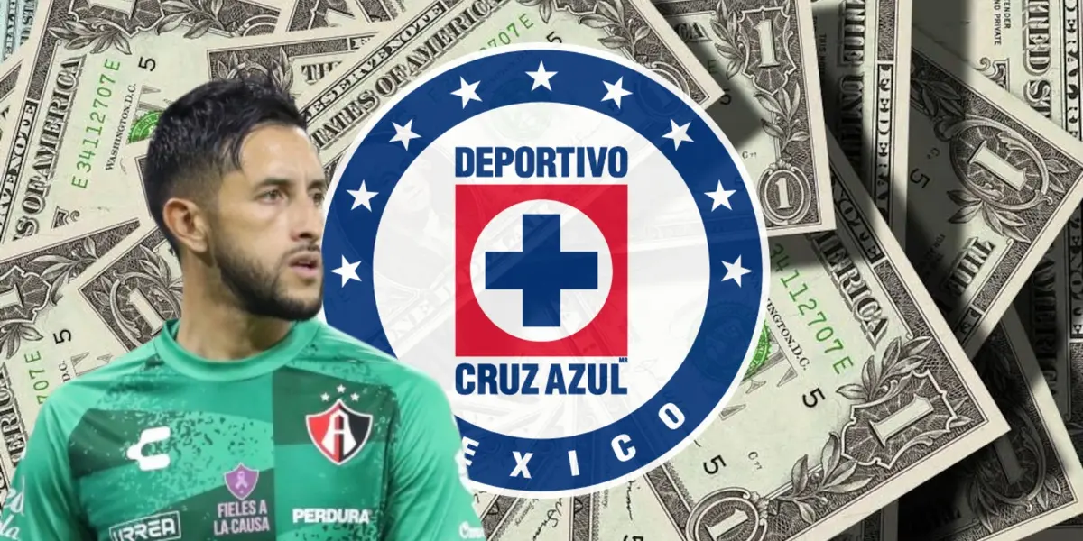 Camilo Vargas junto al escudo de Cruz Azul / FOTO X