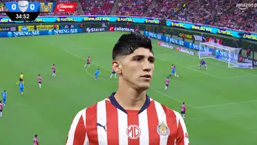 Captura de fondo tomada de Chivas, con Pulido al frente