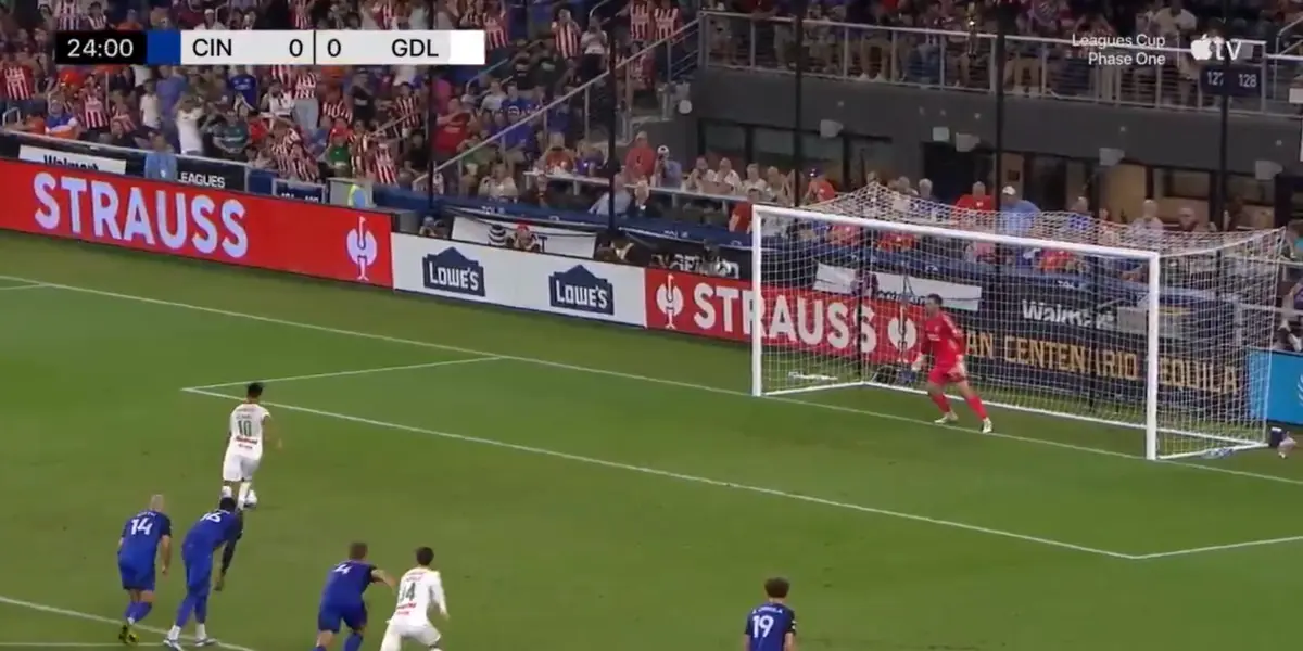 Captura de Leagues Cup del penal a Chivas