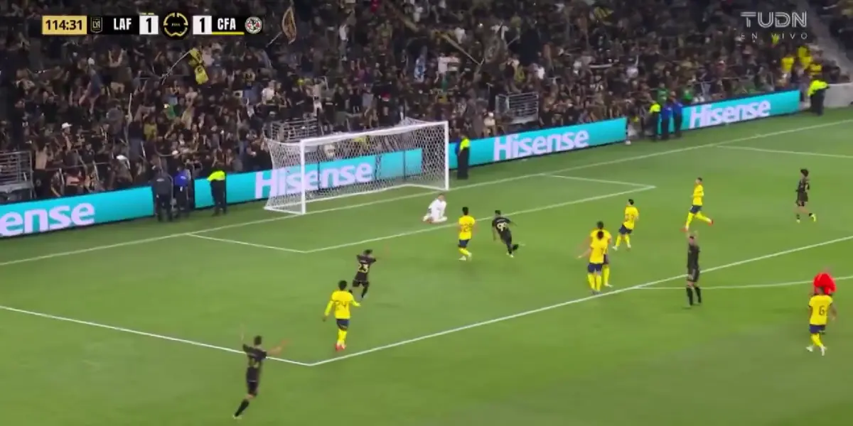 Captura de TUDN del 2-1 del LAFC