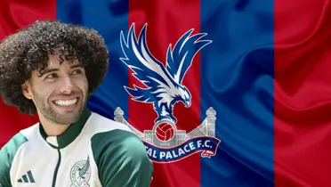 César Huerta junto al escudo del Crystal Palace / FOTO X