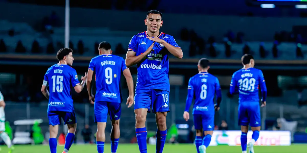 Charly celebrando gol. Foto: Cruz Azul