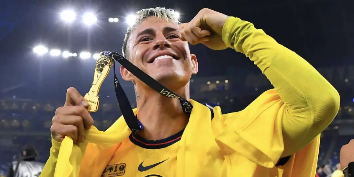 Chicote celebrando tricampeonato. Foto: Imago7