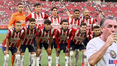 Chivas en formación anets de partido. Foto: El Sol de México