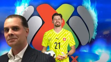 Christian Martinoli junto a Gregor Kobel / FOTO INFOBAE