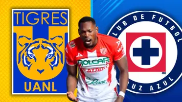 Diber Cambindo junto al escudo de Tigres y Cruz Azul / FOTO FÚTBOL TOTAL