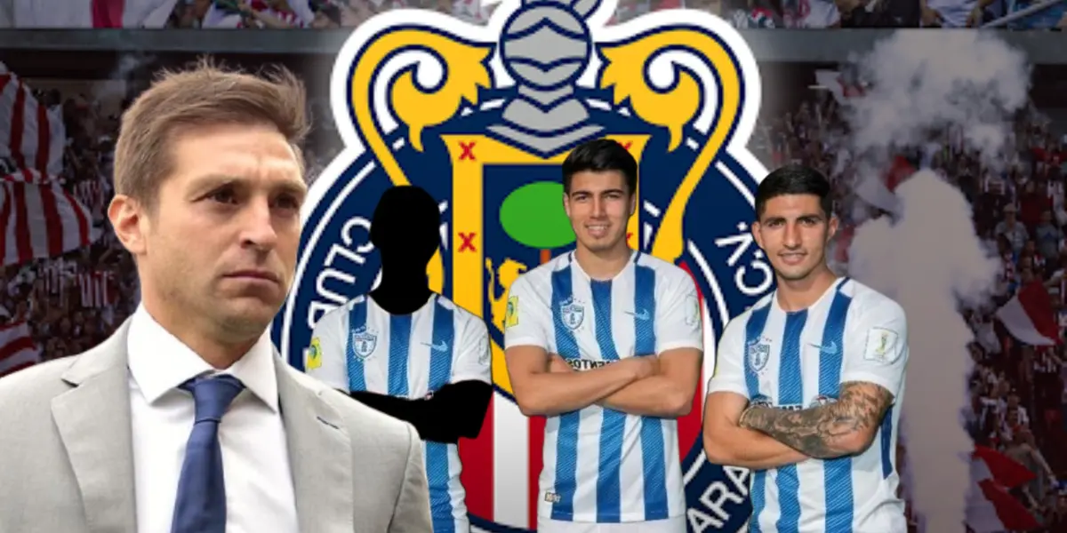 Diego Alonso junto a futbolistas de Pachuca / FOTO INSTAGRAM