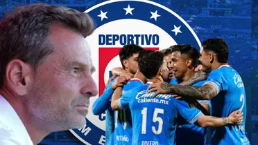 Diego Cocca junto a futbolistas de Cruz Azul / FOTO FUTBOL TOTAL