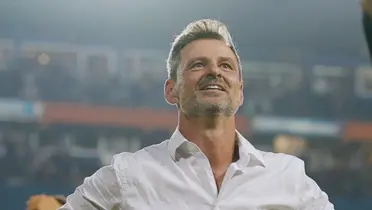 Diego Cocca sonriendo/Foto ESTO.