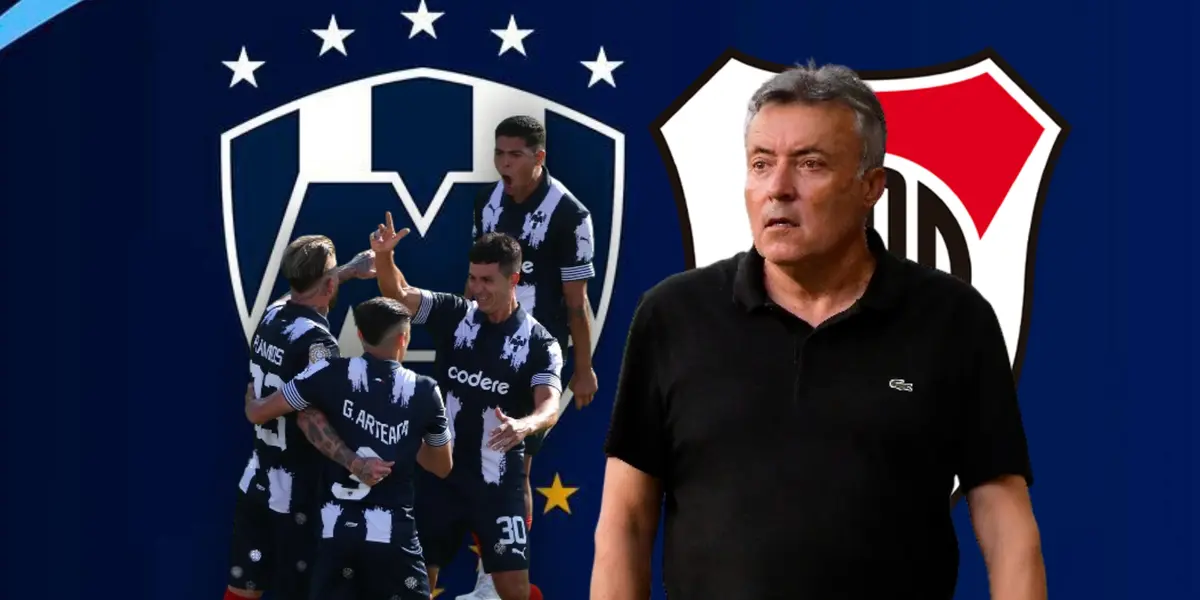Domenec Torrent y jugadores abrazados/ Foto Rayados.