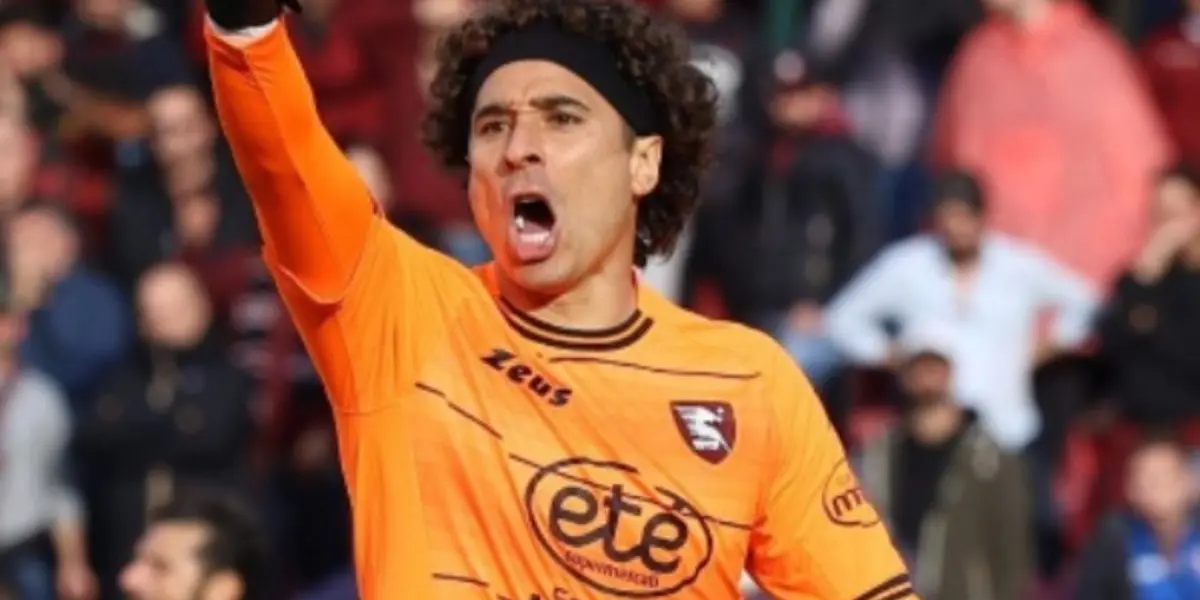 El arquero mexicano Guillermo Ochoa fue relegado a la banca por segundo partido consecutivo, y ahora al mando de Paulo Sosa.