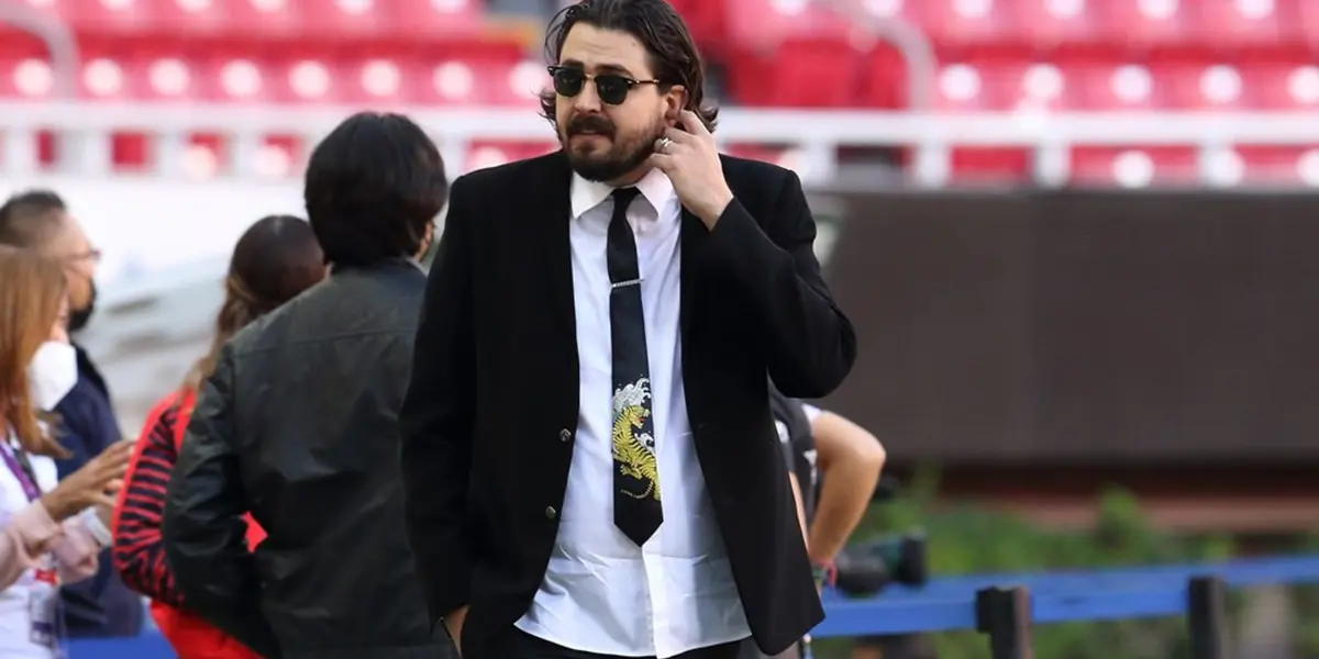 El cuadro del Rebaño Sagrado mira a dos entrenadores, Guillermo Almara y Matías Almeyda