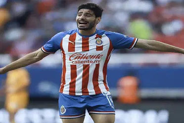 El Pollo Briseño estará fuera de los entrenamientos y los partidos entre cuatro y cinco semanas por molestias en una de sus piernas.