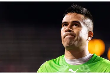 El portero titular de las Chivas le brindó todo su apoyo al cuerpo técnico de Velkjo Paunovic previo al partido de Juárez del Clausura.