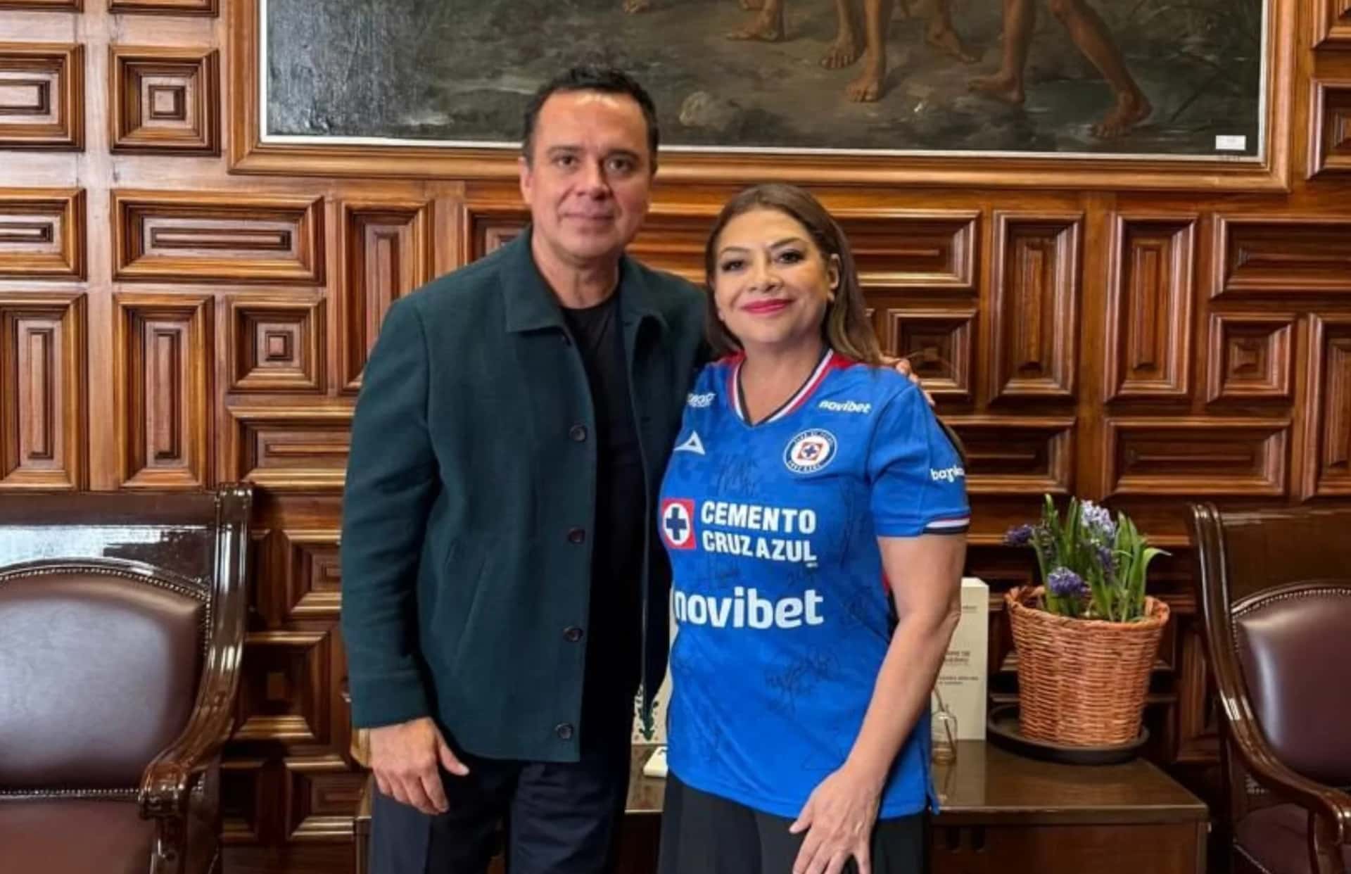 El Presidente de Cruz Azul y la mandataria capitalina sostuvieron un meeting en la Ciudad de México.