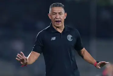 El técnico mexicano buscará otros retos